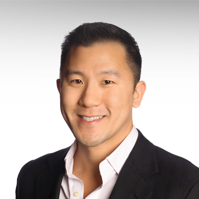 Christopher Chiou Headshot